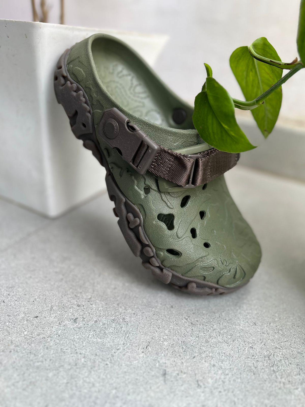 CRC ATLAS (MILITARY GREEN)