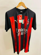 MILAN BLACK J TEE