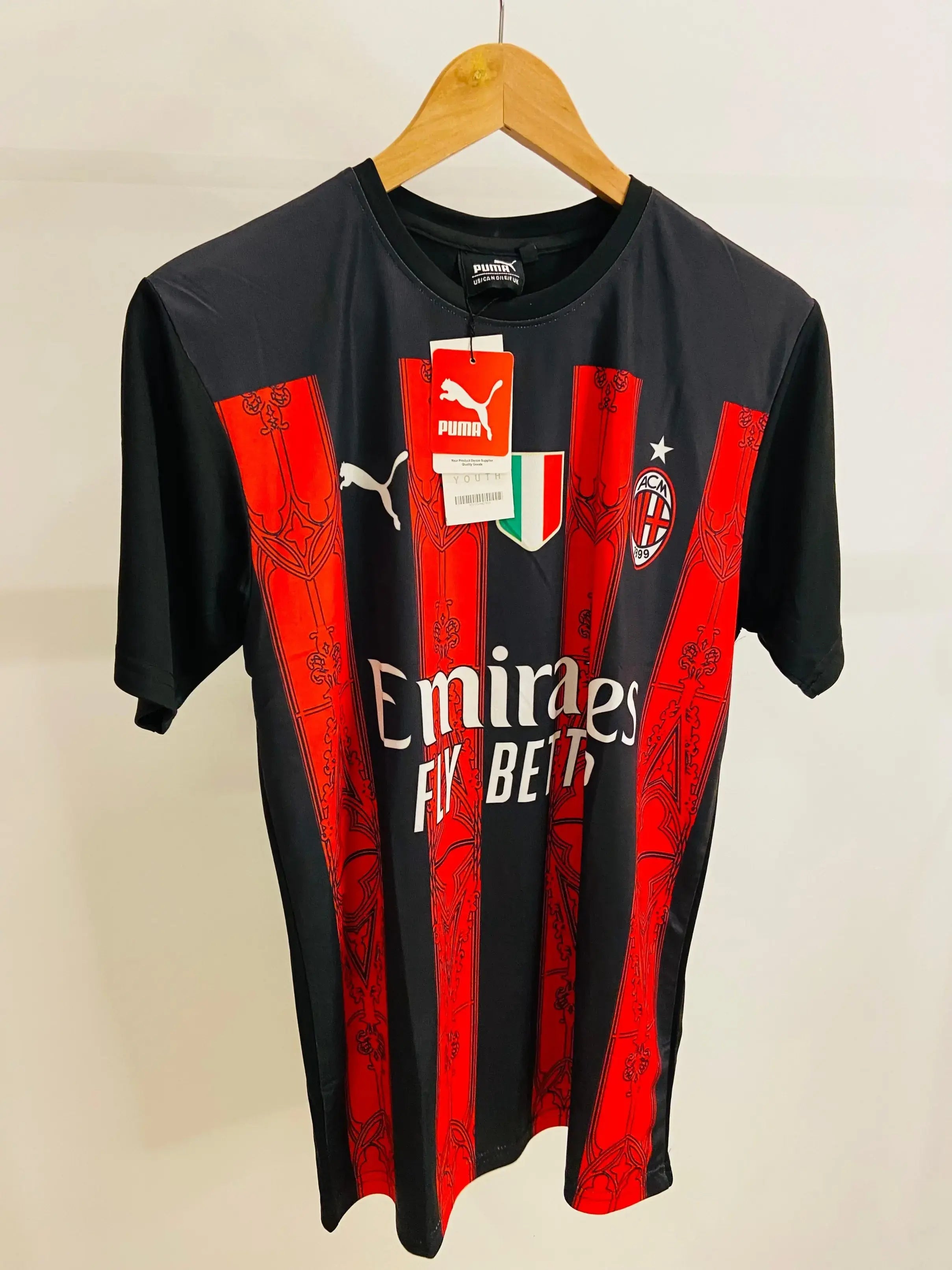 MILAN BLACK J TEE