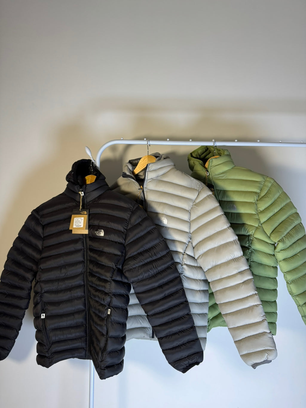 TRAVELLER ULTRA LIGHT PUFFER (POUCH PACKING)