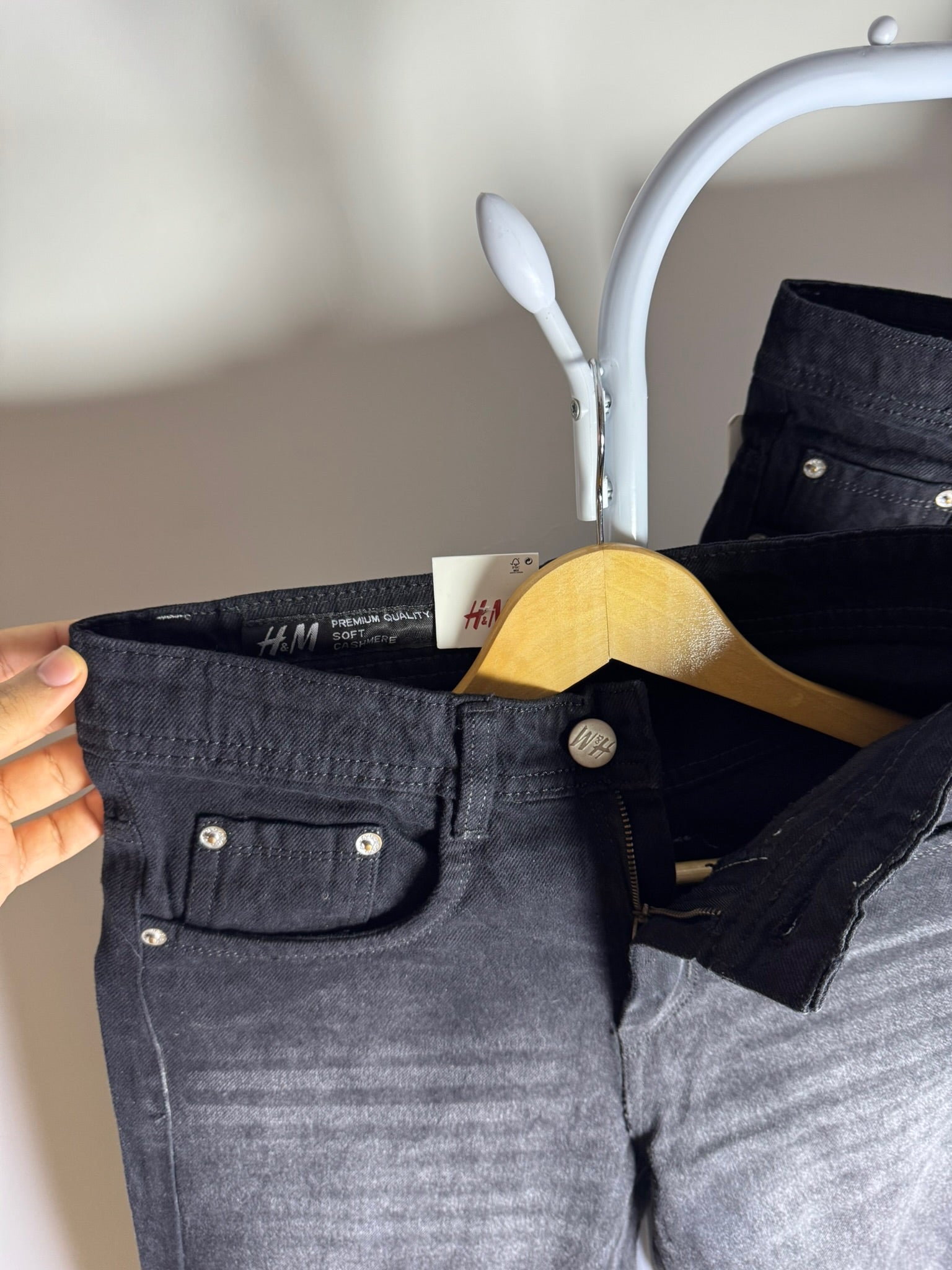 HM BLACK BAGGY JEANS 2101