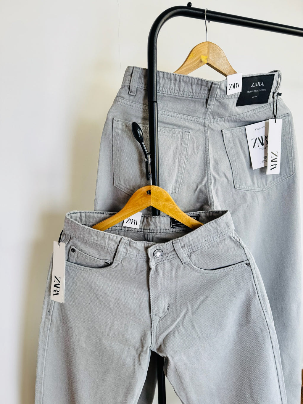 ZRA LIGHT GREY BAGGY JEANS 2106