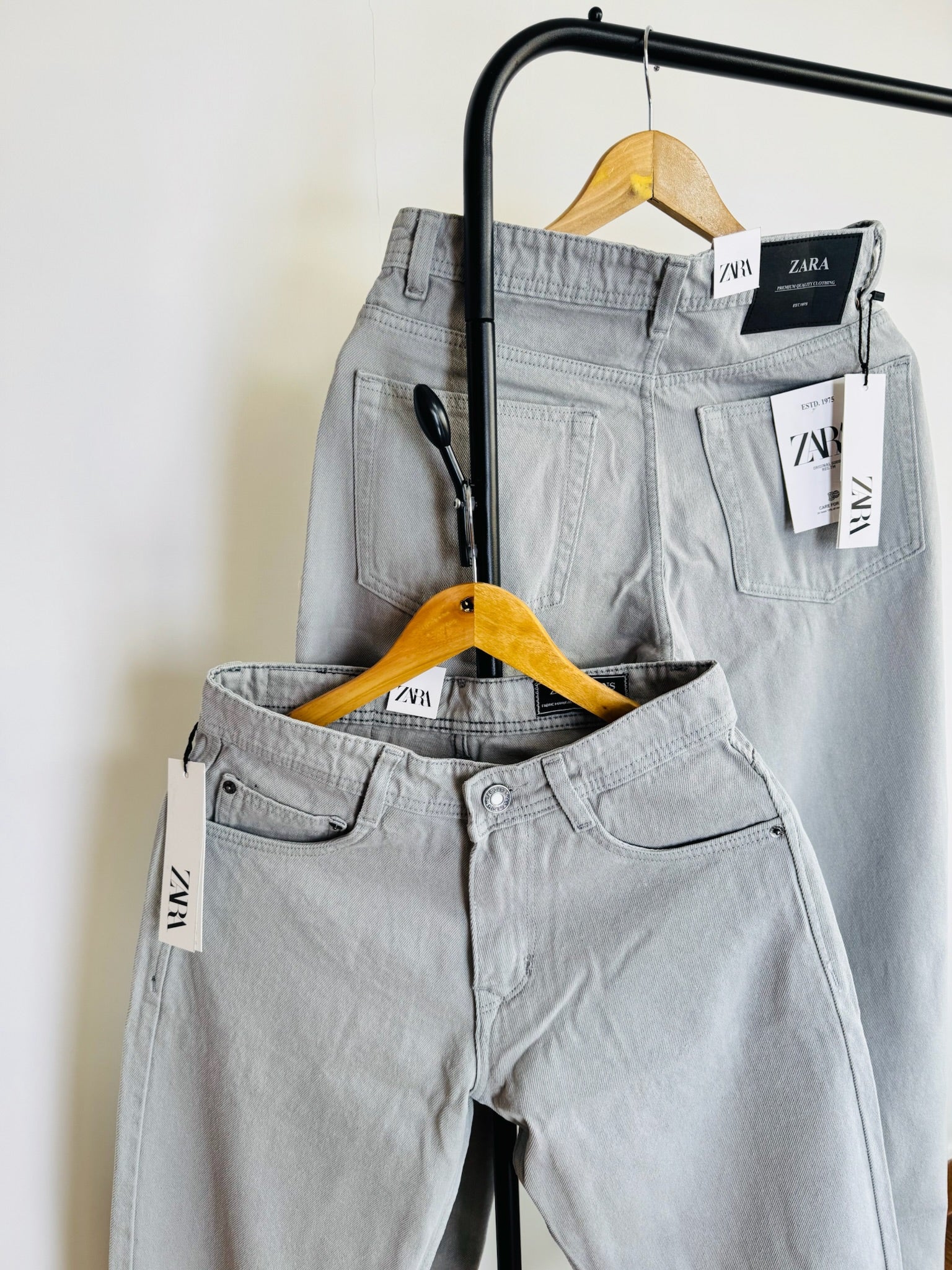 ZRA LIGHT GREY BAGGY JEANS 2106