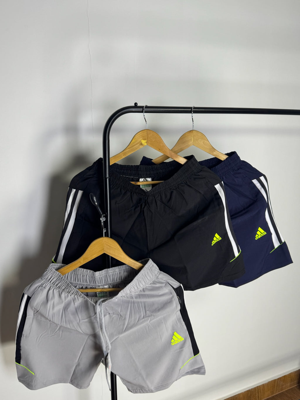 ADI RUNNING SHORTS 023