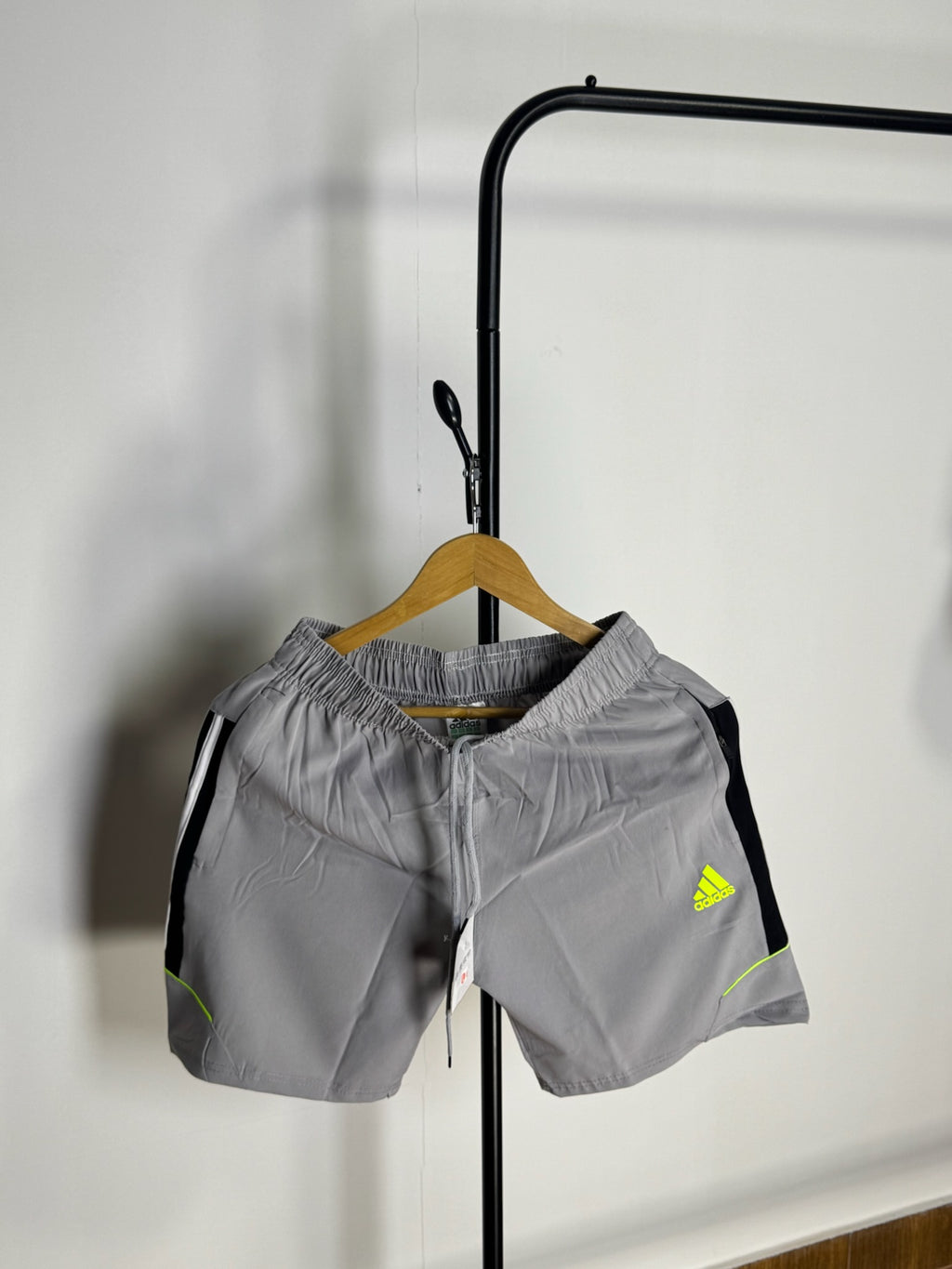 ADI RUNNING SHORTS 023