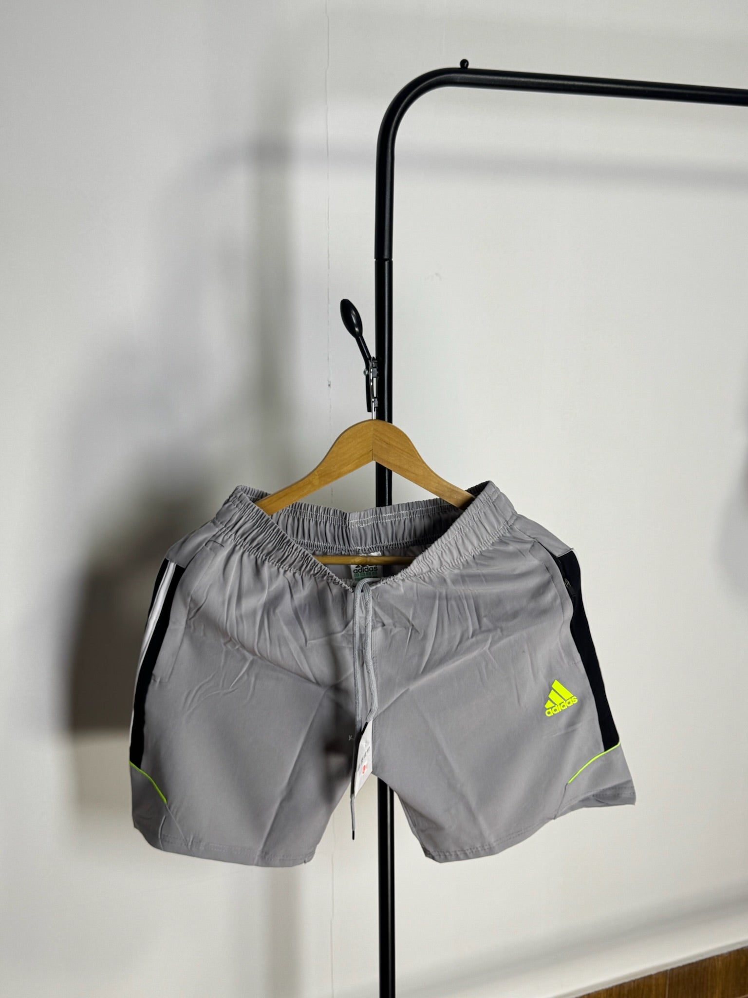 ADI RUNNING SHORTS 023