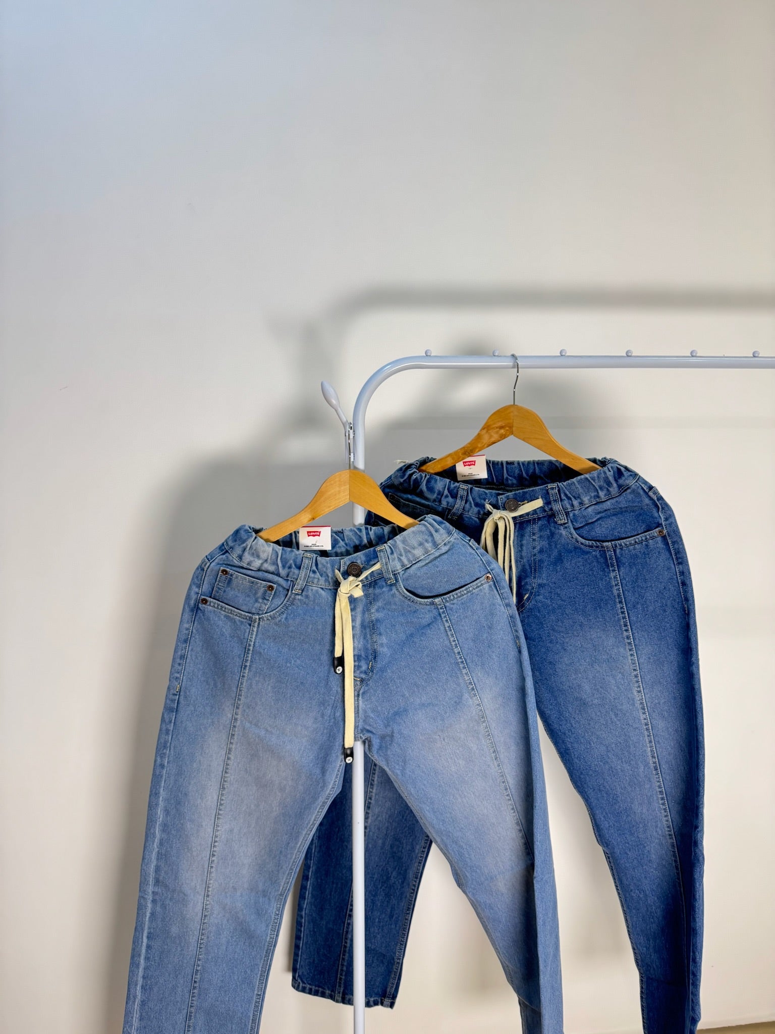 LEVI DENIM JOGGERS 7625