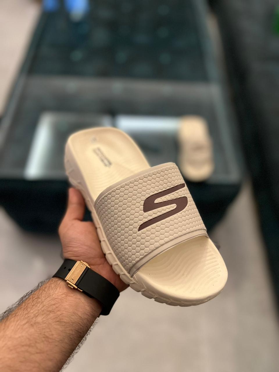 SKCHRS HYPER BURST - BEIGE