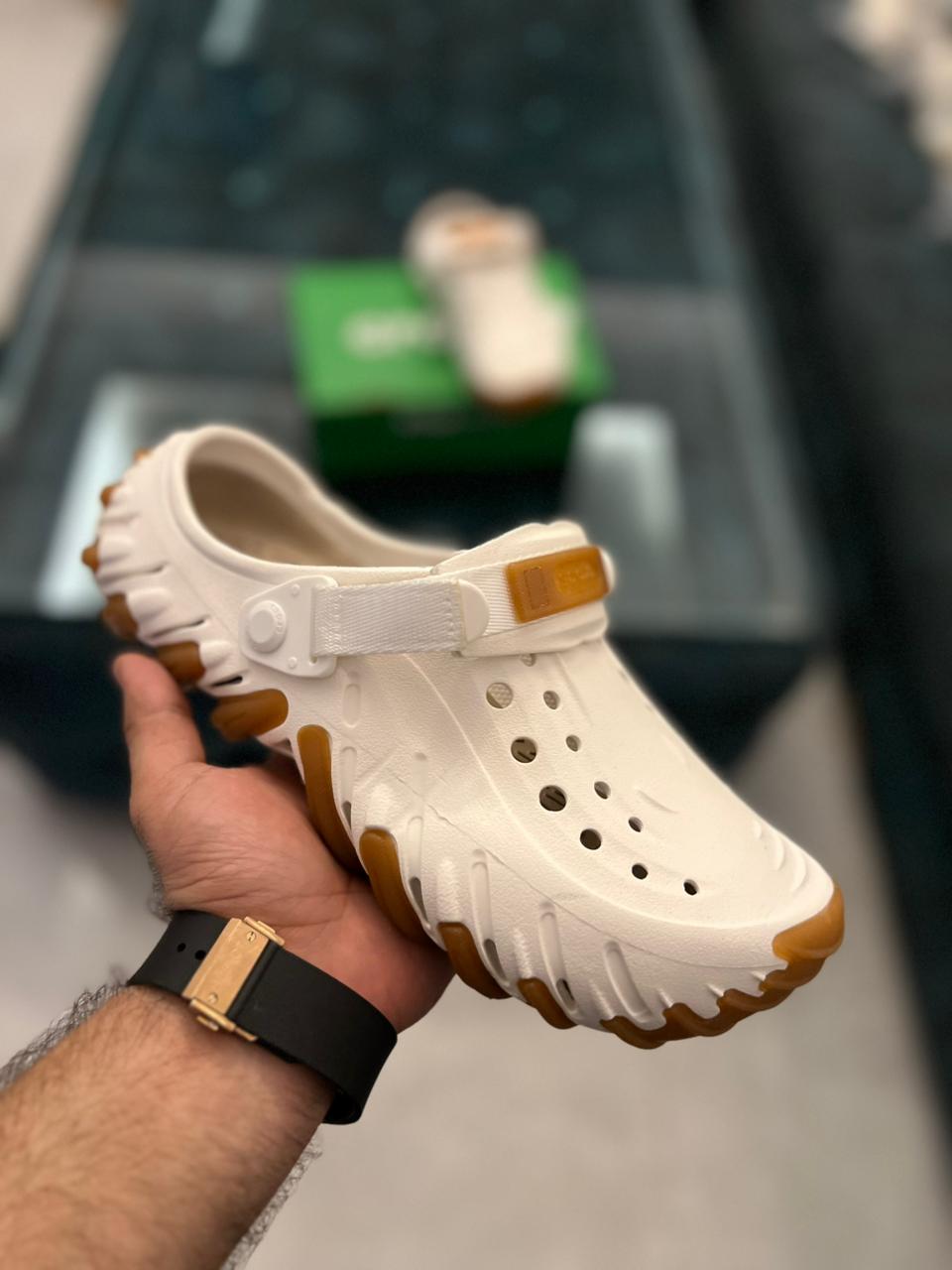 CRC ECHO GUM RO (WHITE BROWN)
