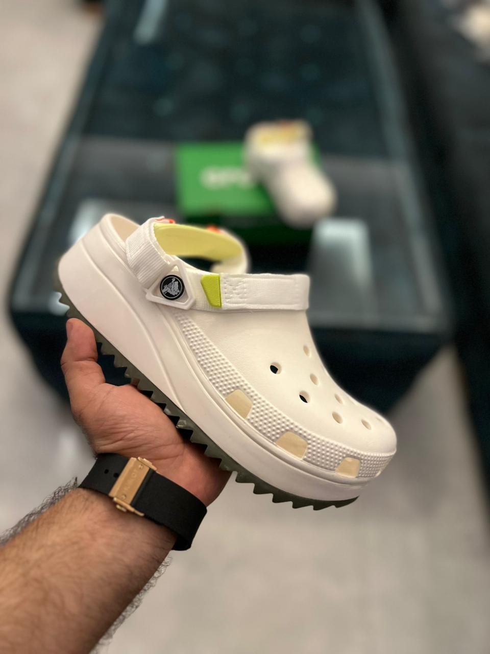 CRC HIKER 1 (WHITE)