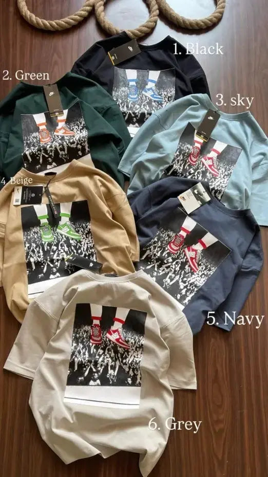 N SNEAKERHEAD ROUND TSHIRT 1811