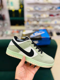 N DUNKK VIBRANT GREEN