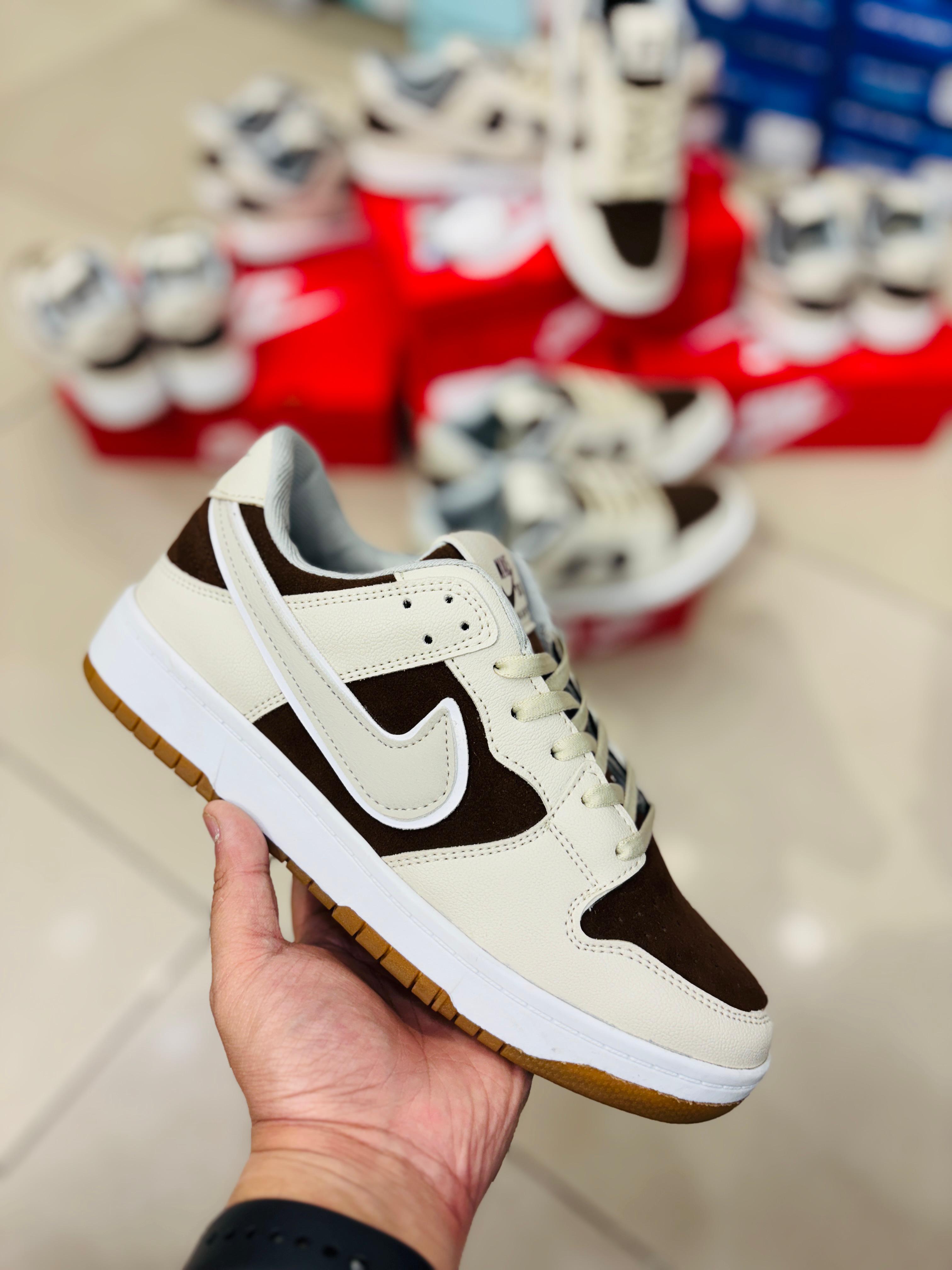 SB DUNKK LOW - CHOCOLATE