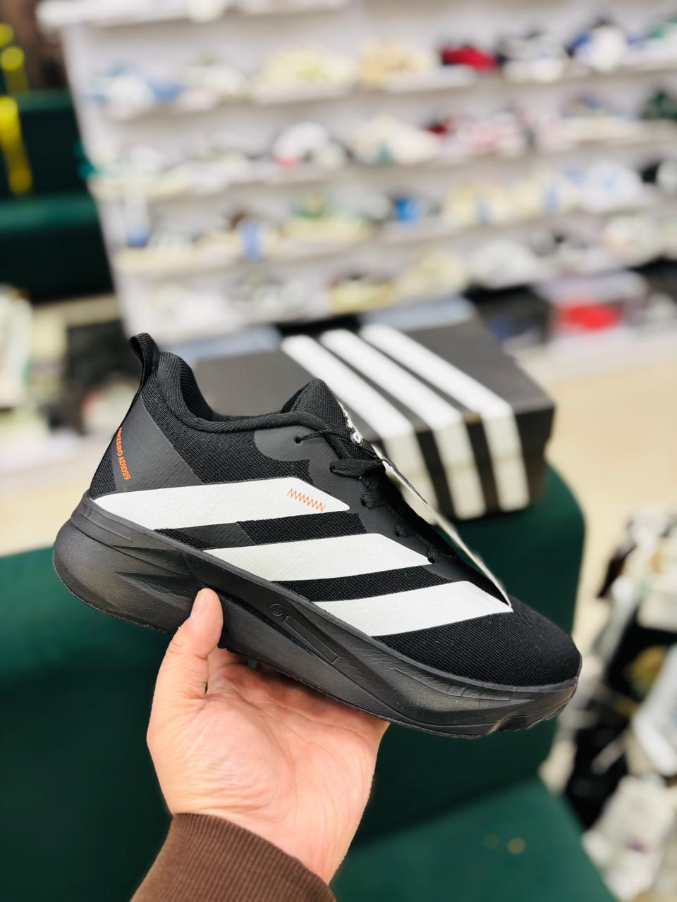 ADI TRAINER - ALL BLACK