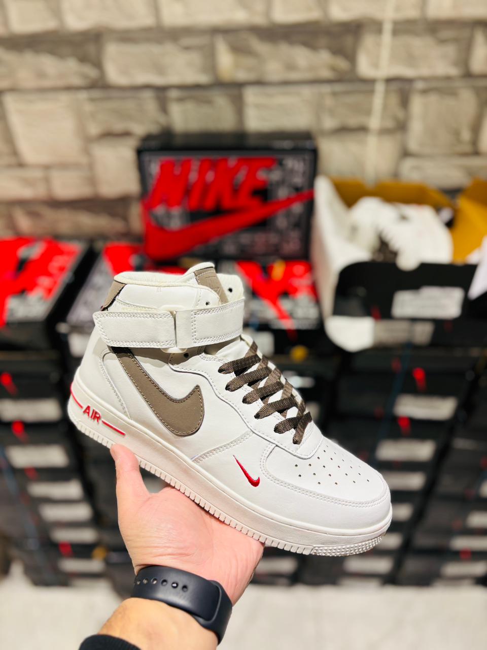 N AF1 MID MILK COFFEE