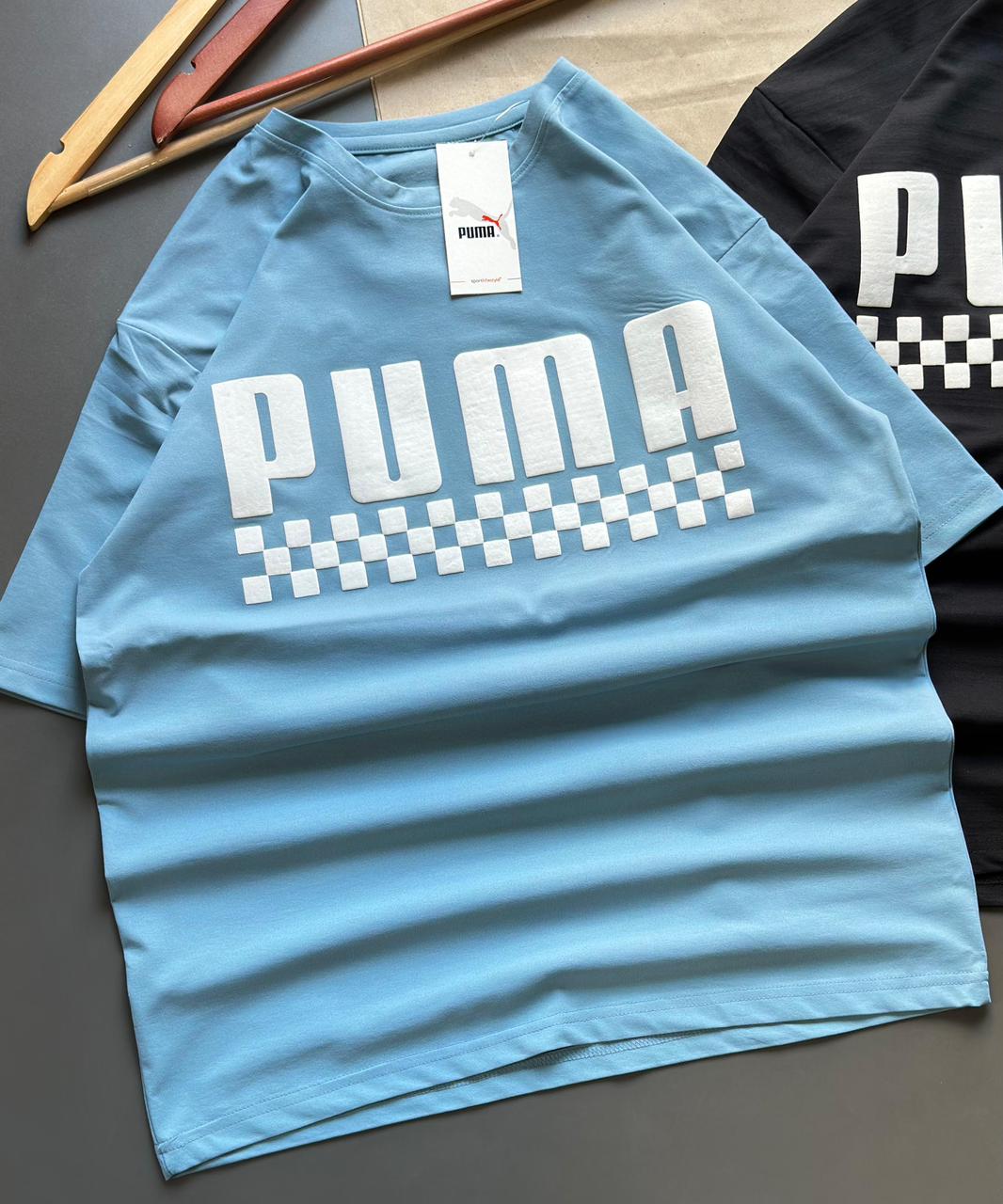 P ROUND TSHIRT 012