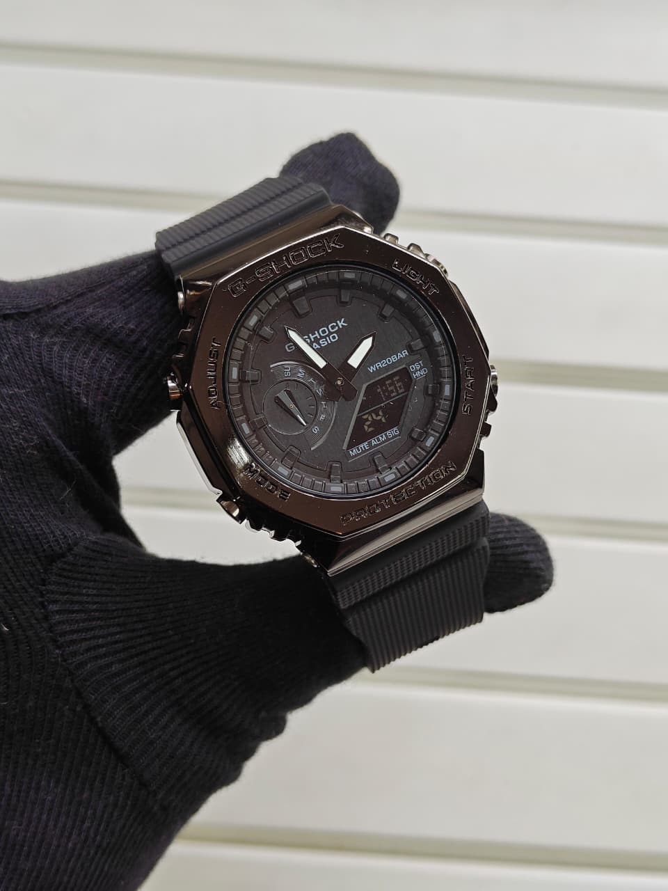 GM2100 - BLACK