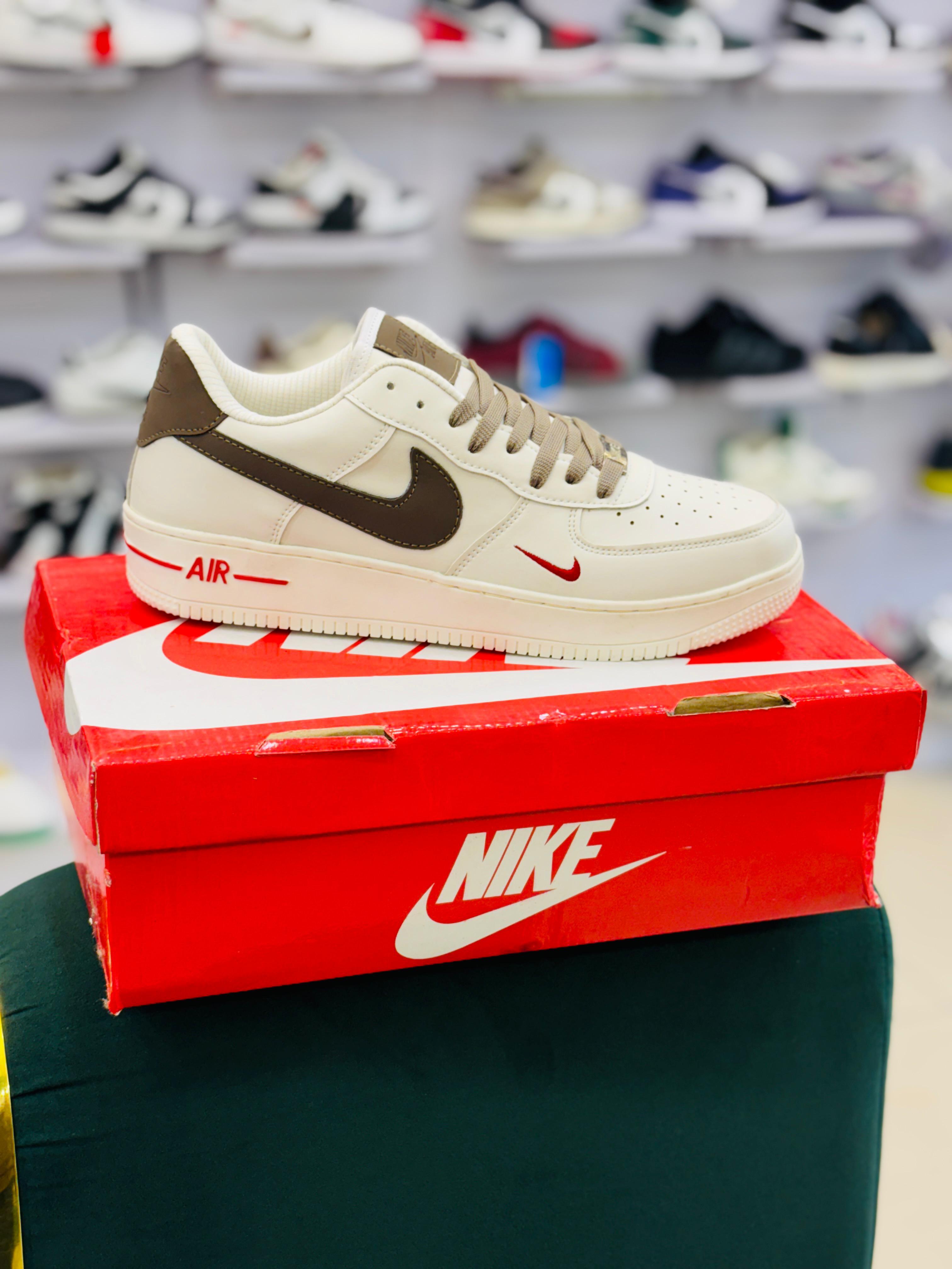 N AF1 LOW (MILK COFFEE)