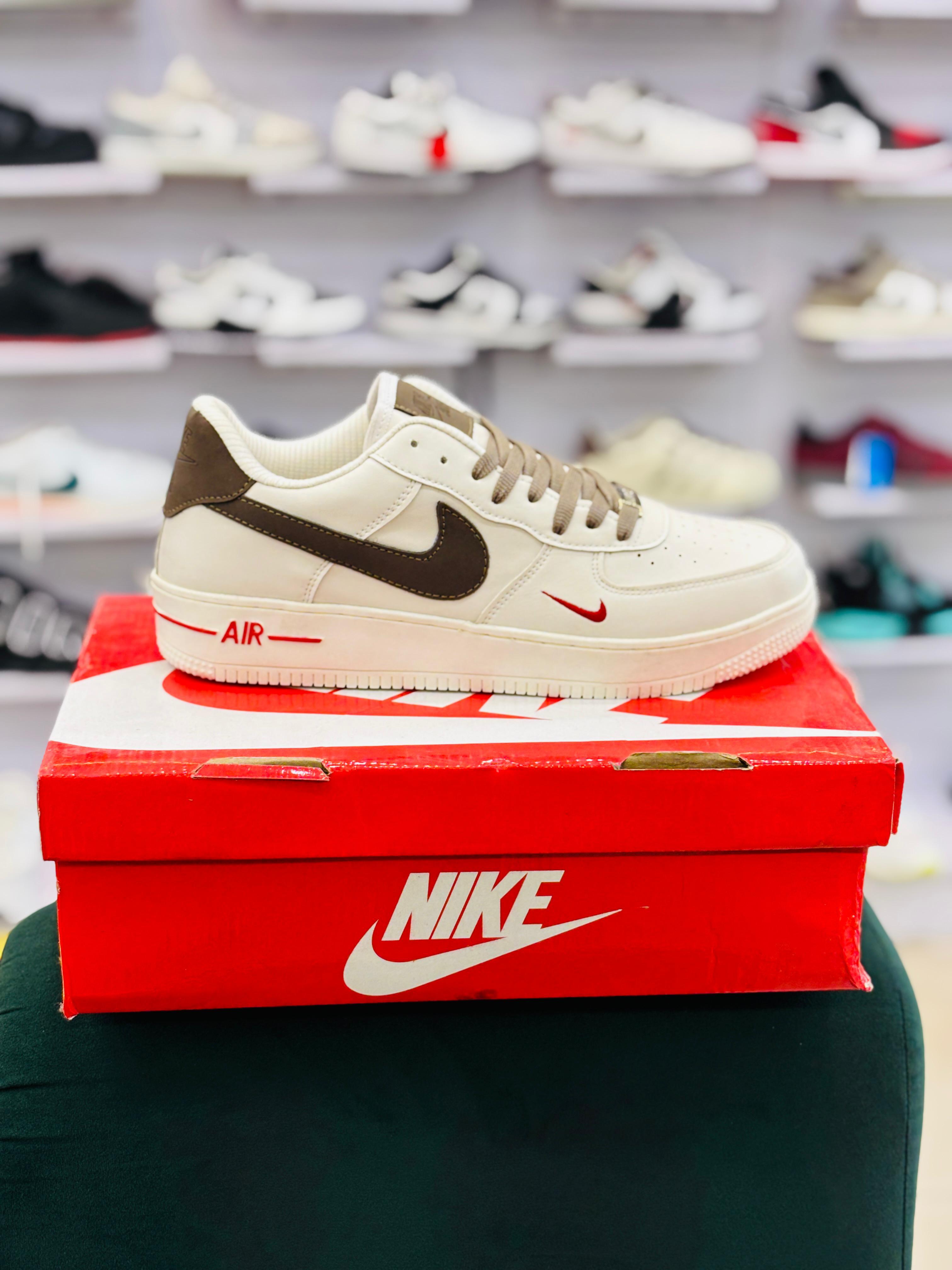 N AF1 LOW (MILK COFFEE)