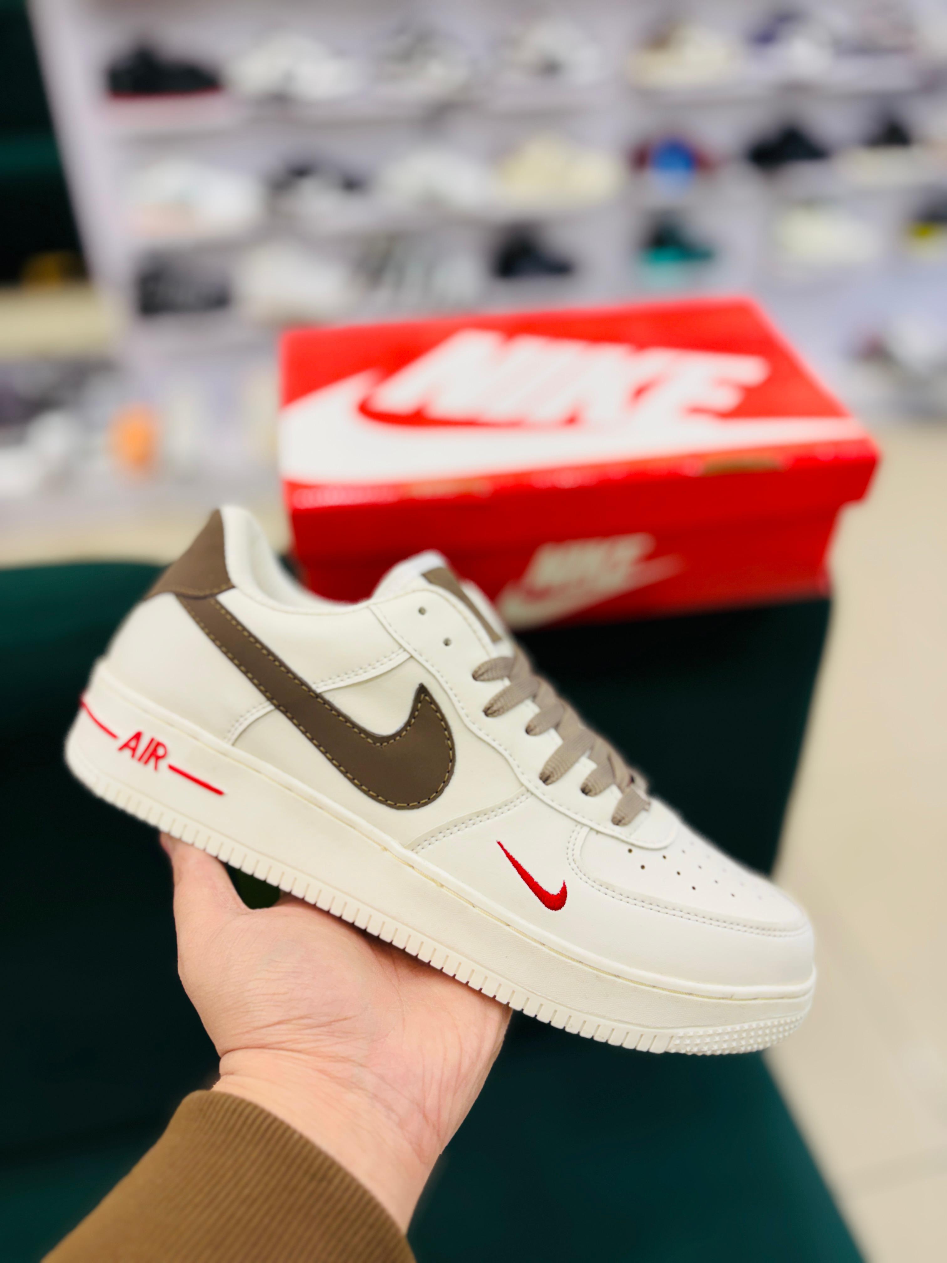 N AF1 LOW (MILK COFFEE)