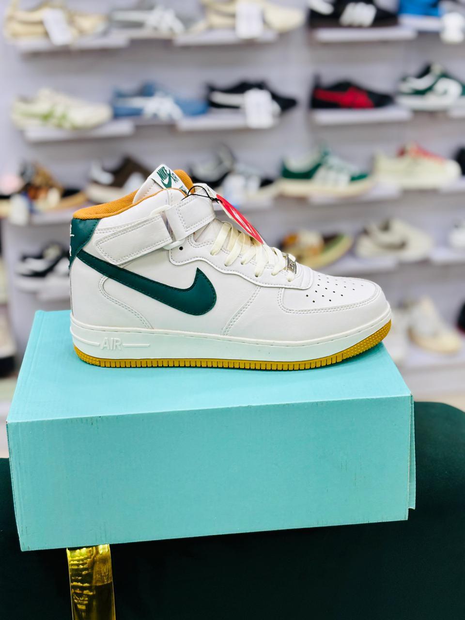AF1 HUMAVA MID