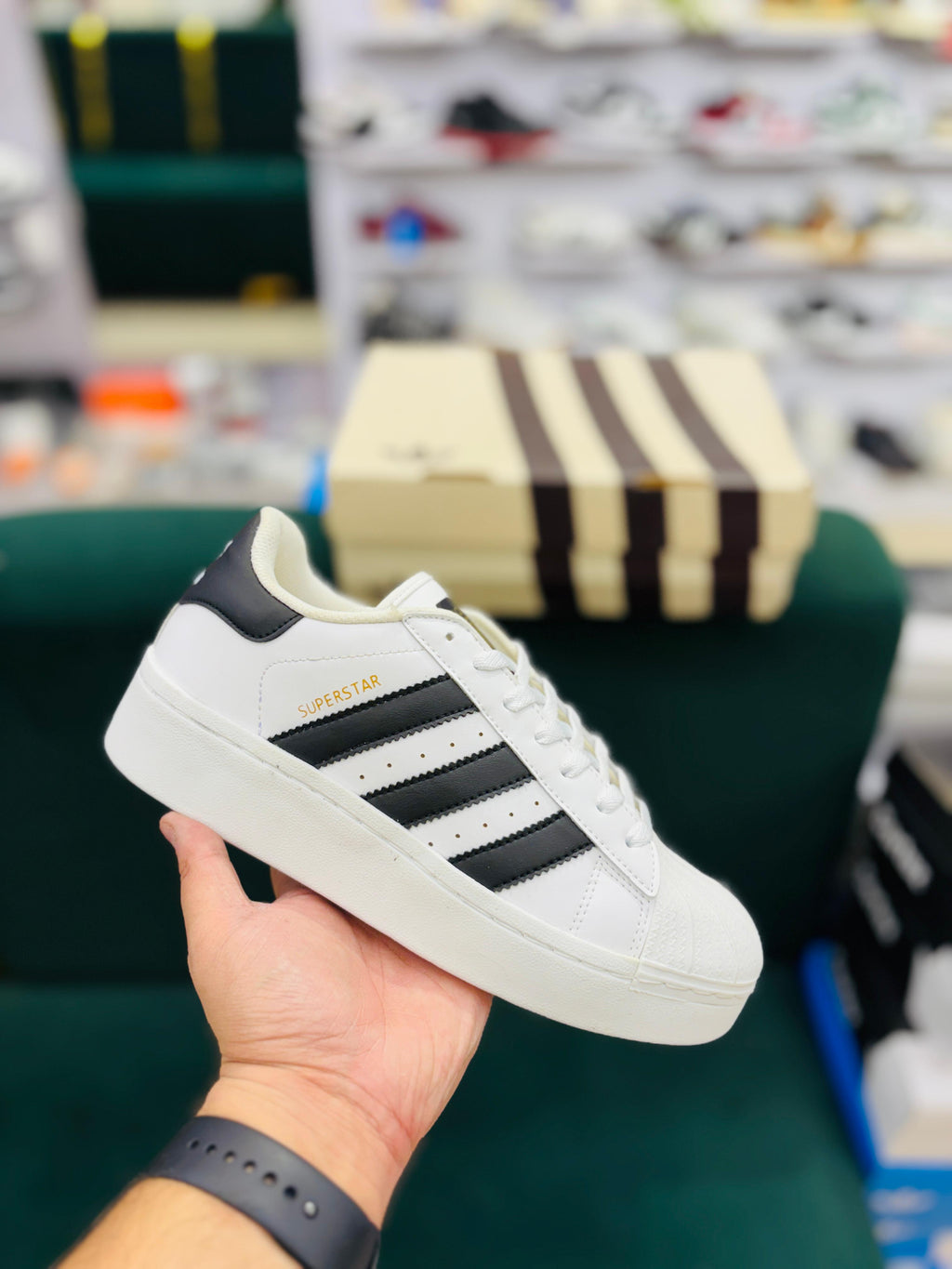ADI SUPERSTR - WHITE