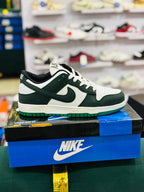 N DUNKK SB - DARK GREEN