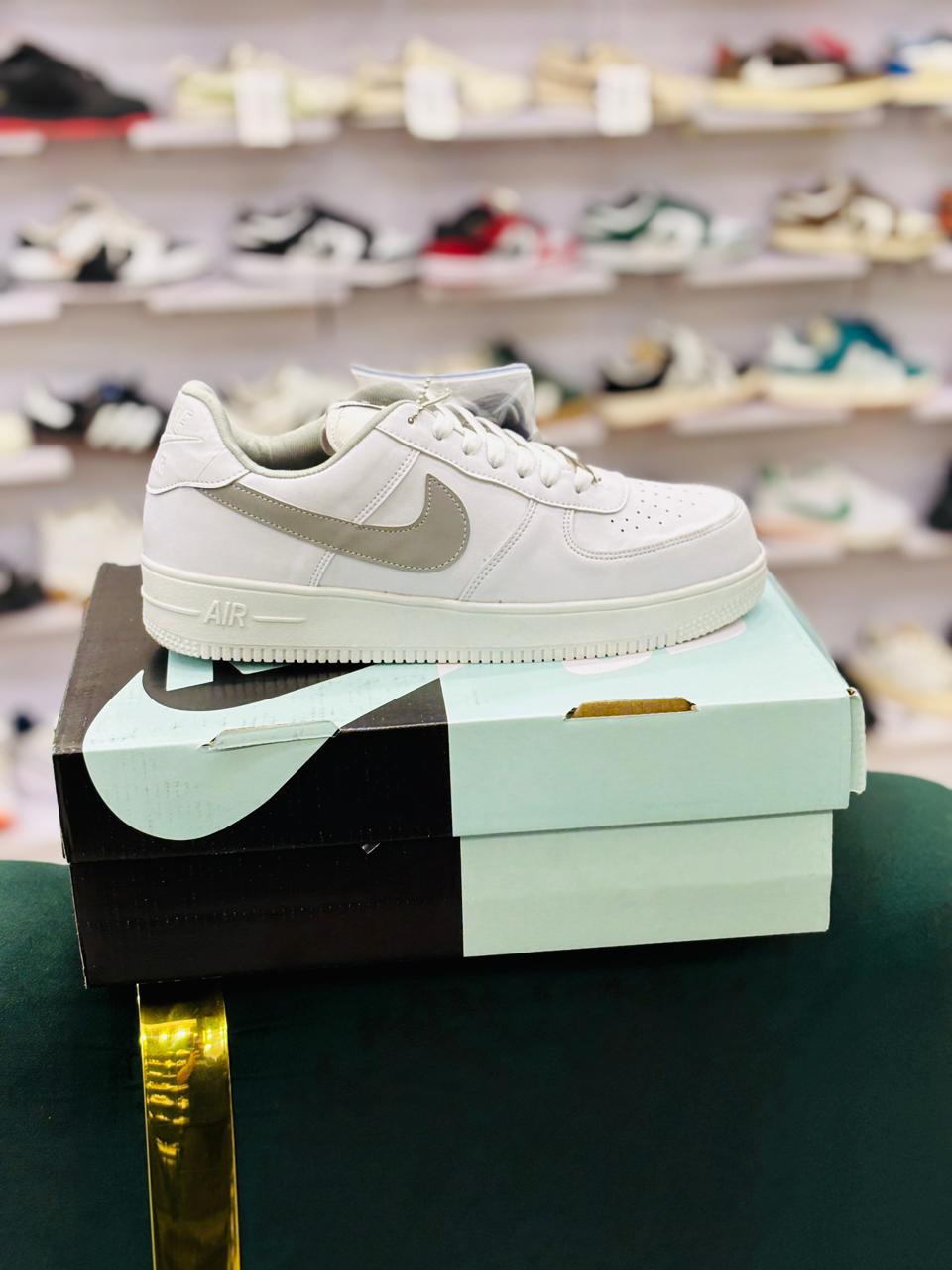 N AF1 GREY TICK