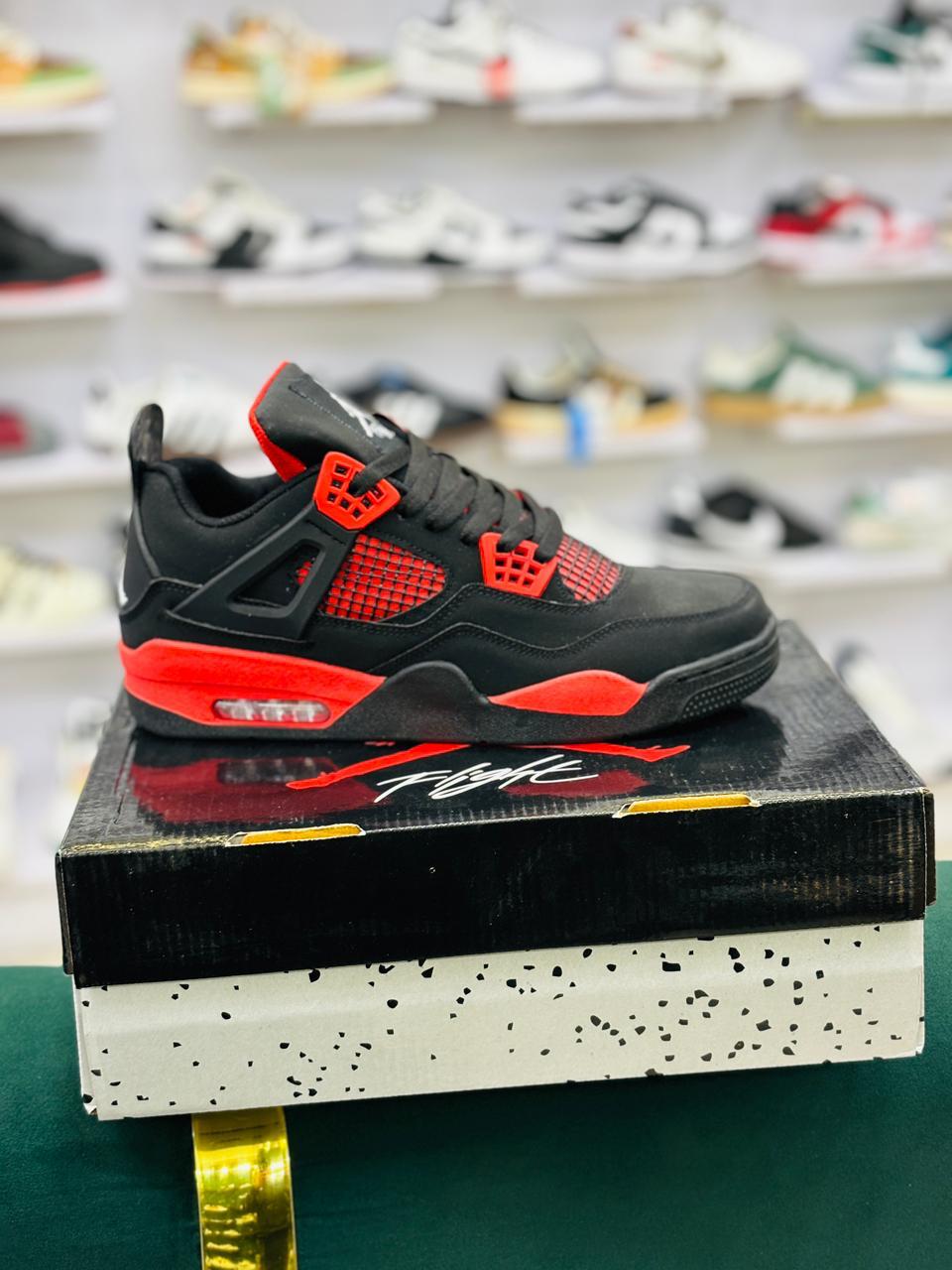 RETRO 4 - BLACK RED