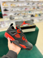 RETRO 4 - BLACK RED