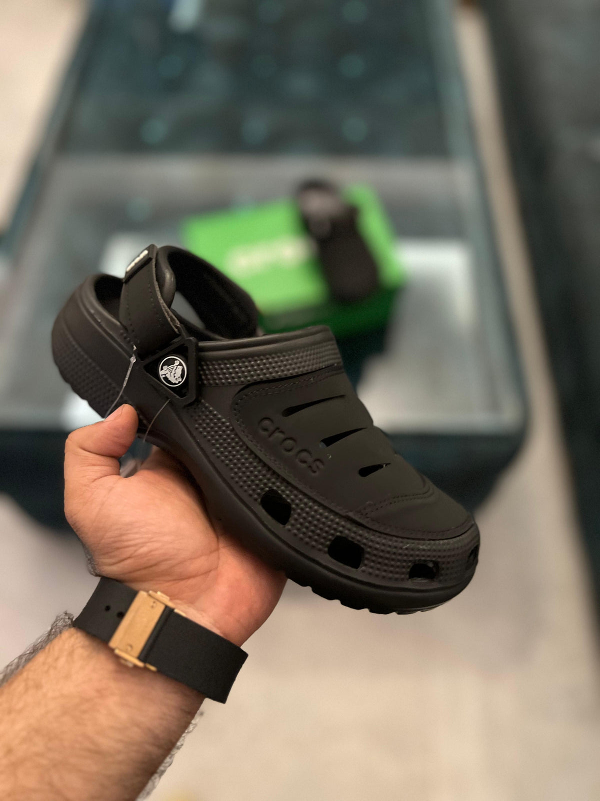 CR0C VISTA (BLACK)