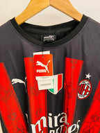 MILAN BLACK J TEE