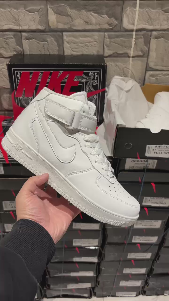 AF1 MID WHITE