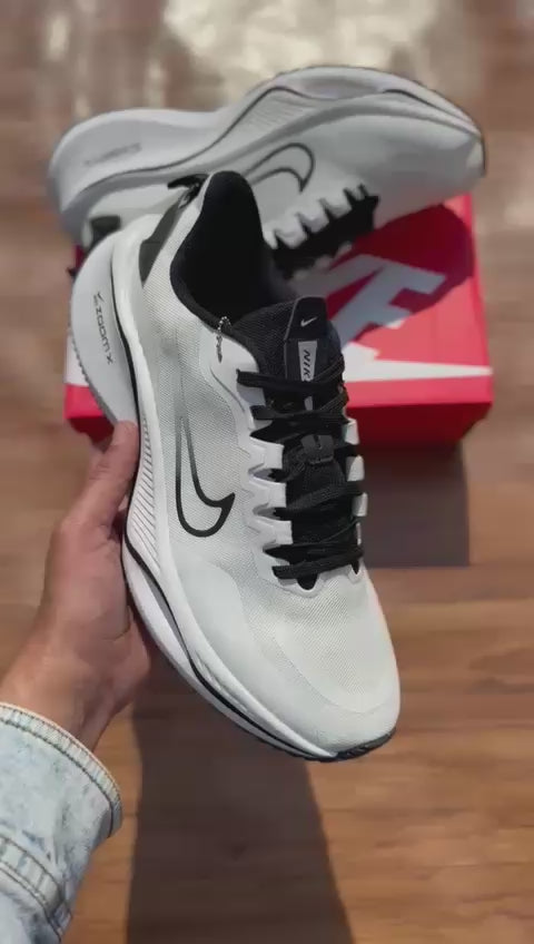 N ZOOM SMILY 2025 WHITE BLACK