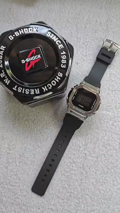 G-SH0CK 5600BB SILVER