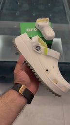 CRC HIKER 1 (WHITE)