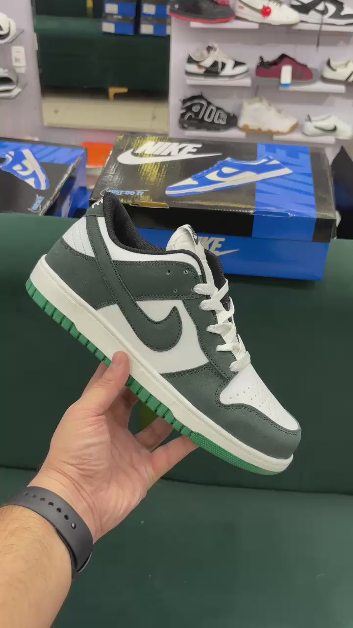 N DUNKK SB - DARK GREEN