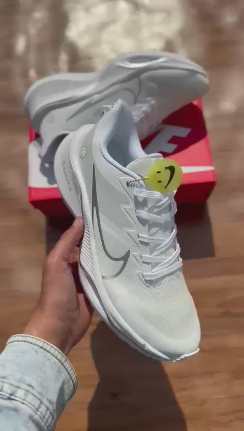 N ZOOM SMILY 2024 WHITE SILVER