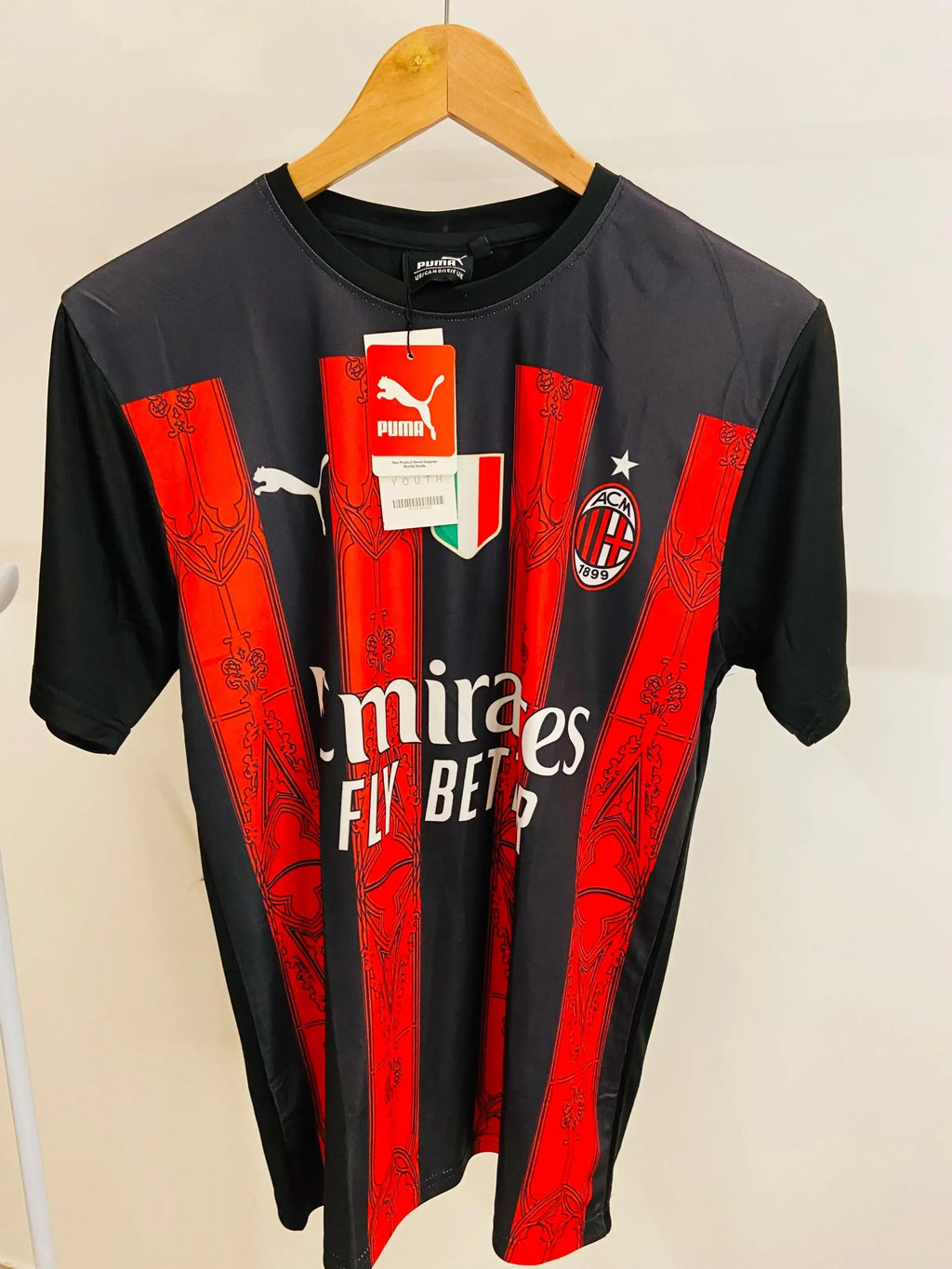 MILAN BLACK J TEE